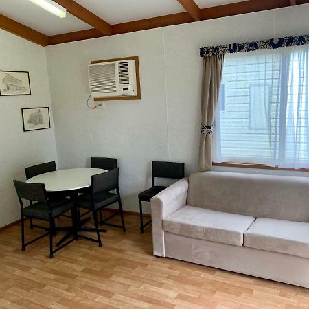 Tatura Cabin & Caravan Park Экстерьер фото